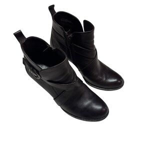 Born Shola Black Leather Harness Ankle Boots Sz 9 Booties